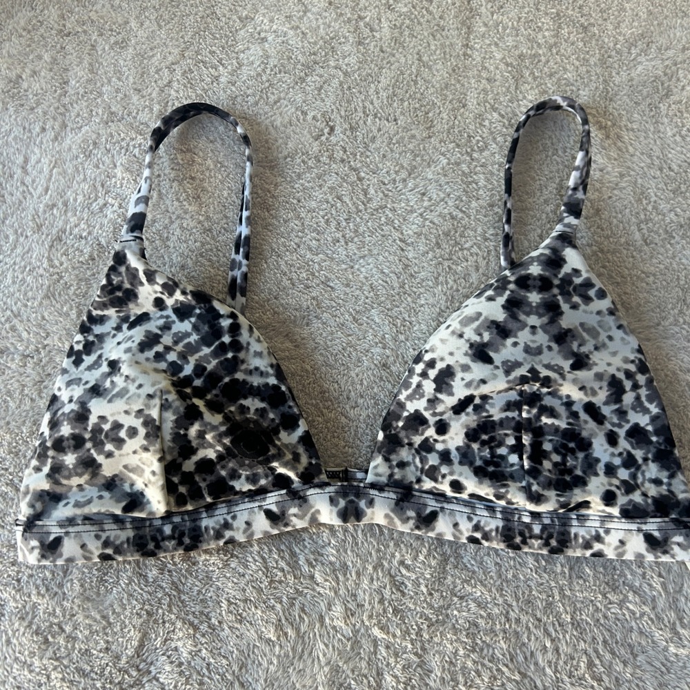 Abercrombie & Fitch Triangle Bikini Top Size Small Black White Tie-dye NWOT